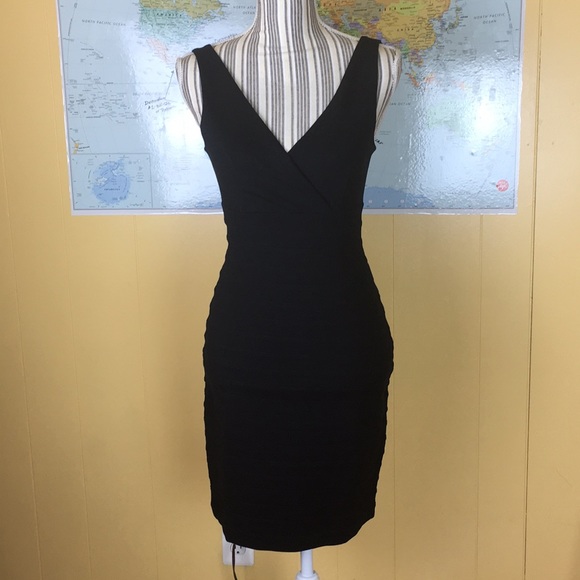 🎉NWT🎉Express Contour Little Black Dress - Picture 6 of 7